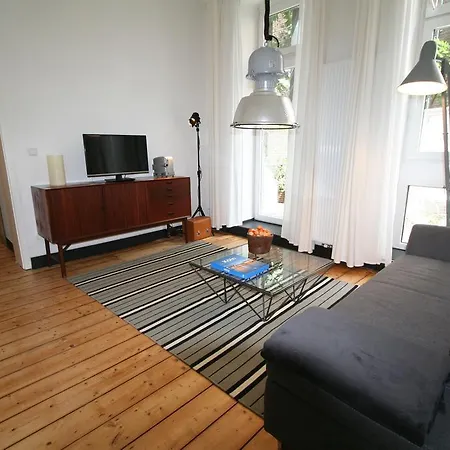 Miro Apartment